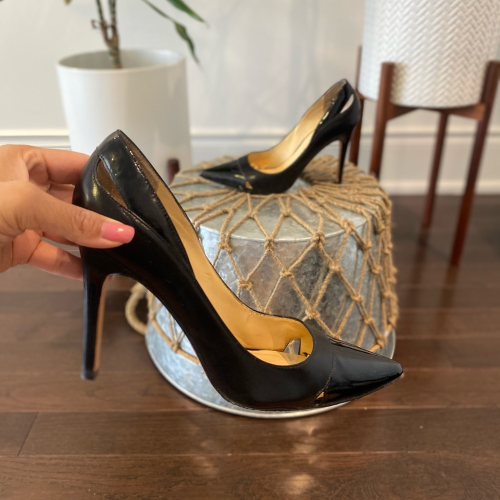 Closed toe heels!
